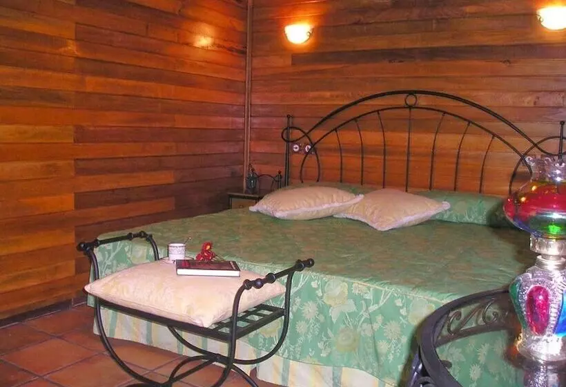 Aamiaismajoitus (B&B) Cabañas Valle Verde