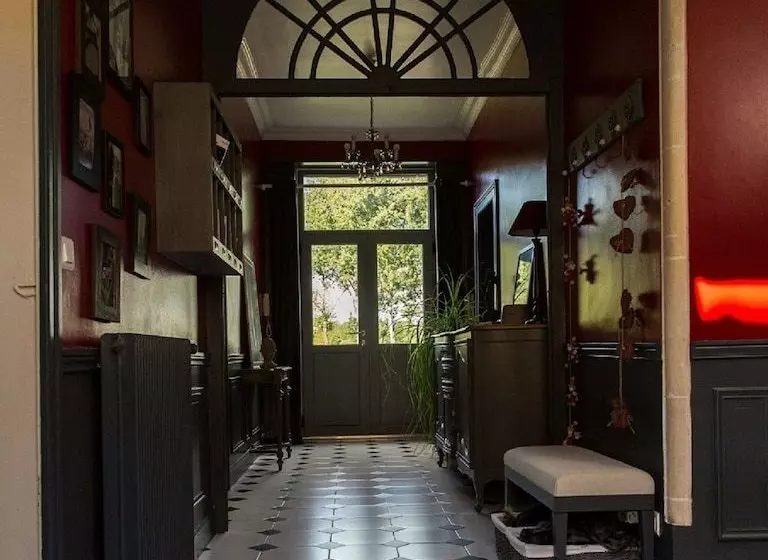 Aamiaismajoitus (B&B) Chambres D Hôtes Domaine Du Hutrel