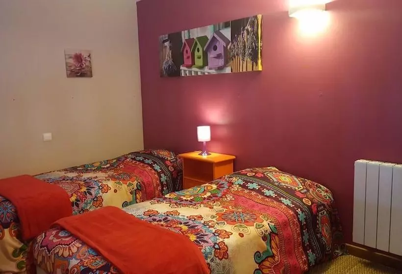 Aamiaismajoitus (B&B) Chambres D Hôtes Domaine Du Hutrel