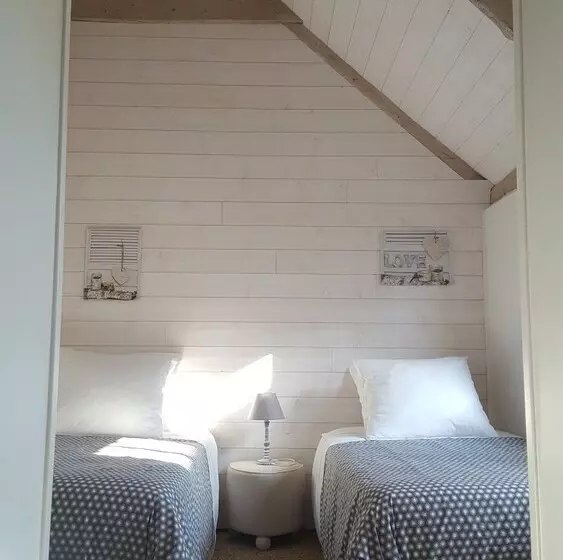 Aamiaismajoitus (B&B) Chambres D Hôtes Domaine Du Hutrel
