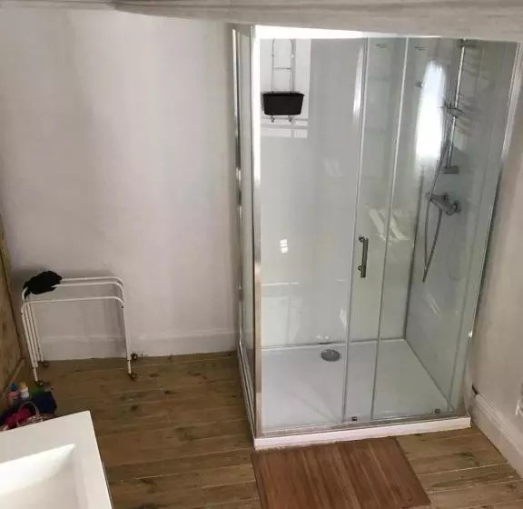 Aamiaismajoitus (B&B) Chez Tifille