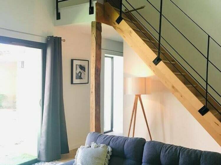 ベッドアンドブレックファースト ô Huis Clos