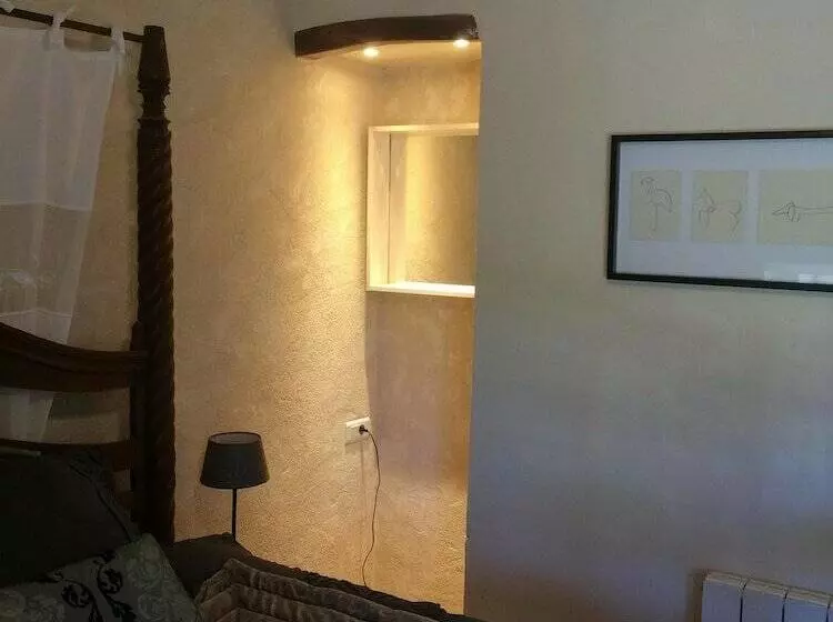 ベッドアンドブレックファースト Le Bourdiel