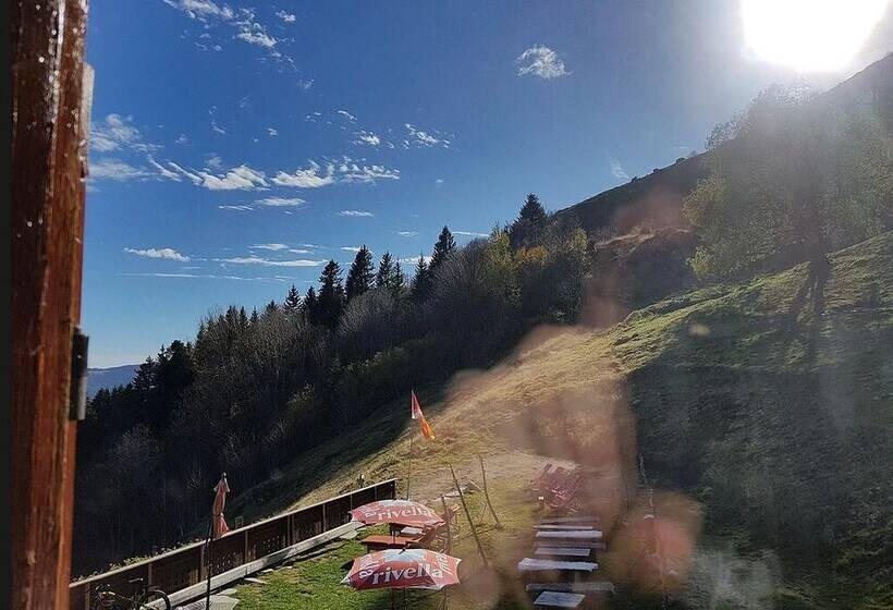 צימר Le Schallern   Chambres & Table D Hotes