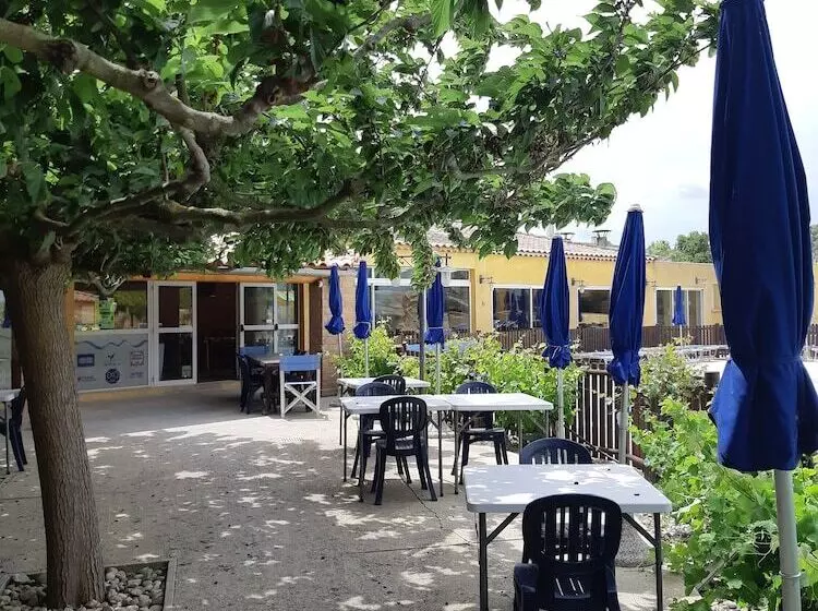 ホテル Camping Les Sources