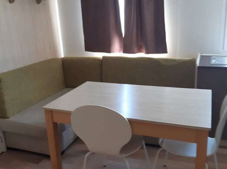 فندق Camping Les Sources