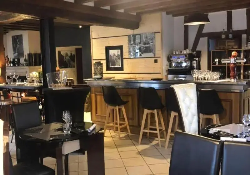 ホテル Restaurant Le Flaubert