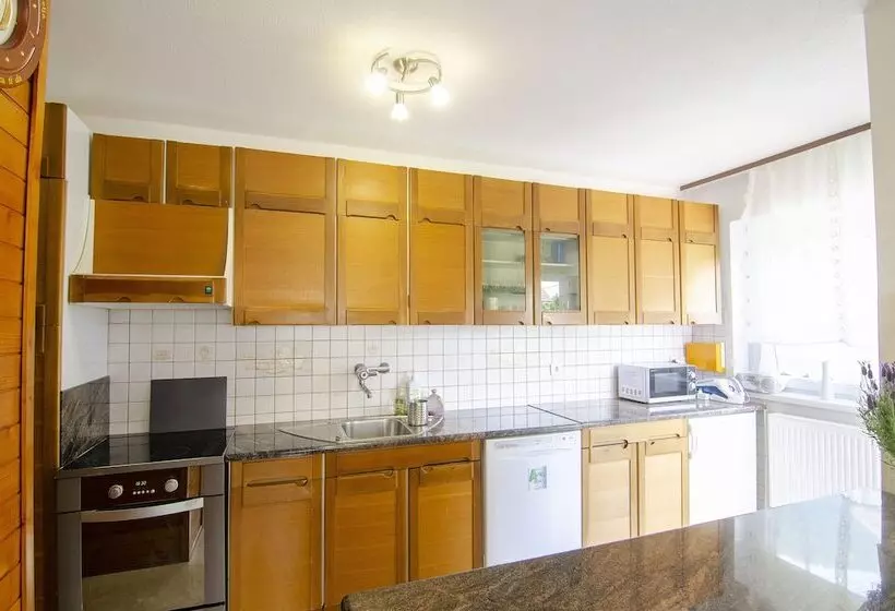 ペンション Apartments And Rooms Banić