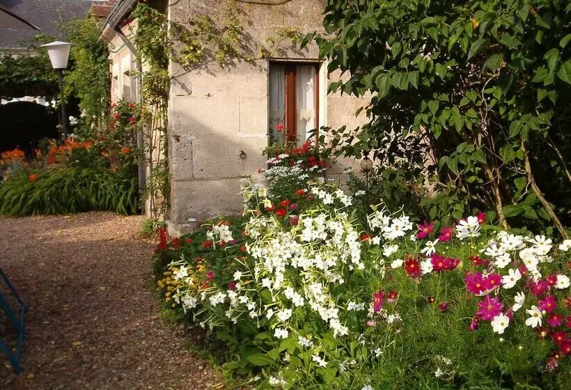 Majatalo Coté Jardin