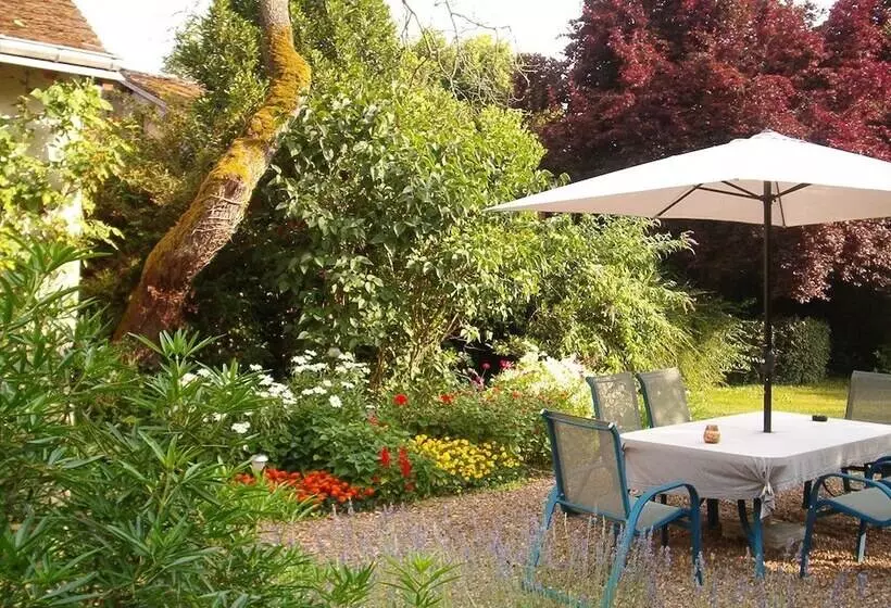 Majatalo Coté Jardin