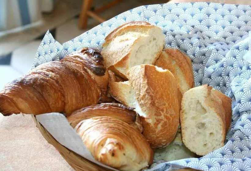 Aamiaismajoitus (B&B) Chambres D Hotes Du Jay