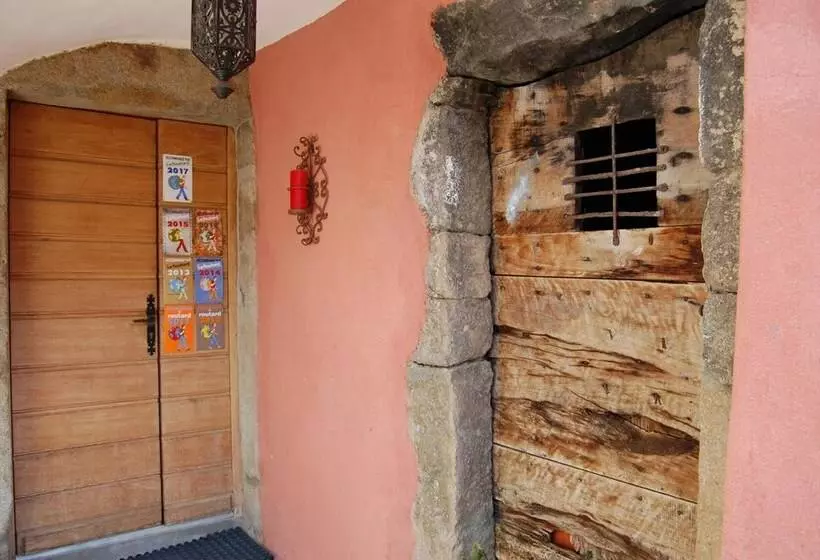 تختخواب و صبحانه E Casalte