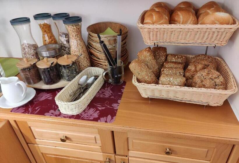 민박 Gästehaus Einzinger