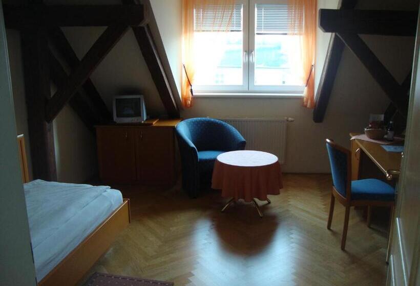 민박 Gästehaus Einzinger