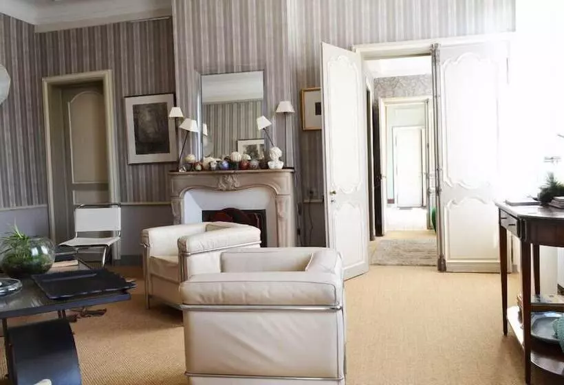 ベッドアンドブレックファースト Le Manoir De L'engagiste