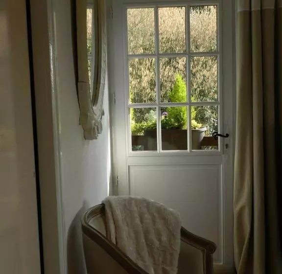 ベッドアンドブレックファースト Le Pressoir