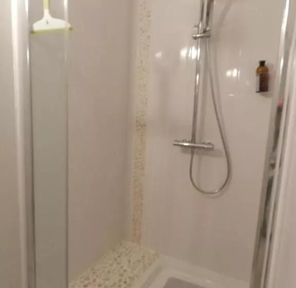 ベッドアンドブレックファースト Le Pressoir