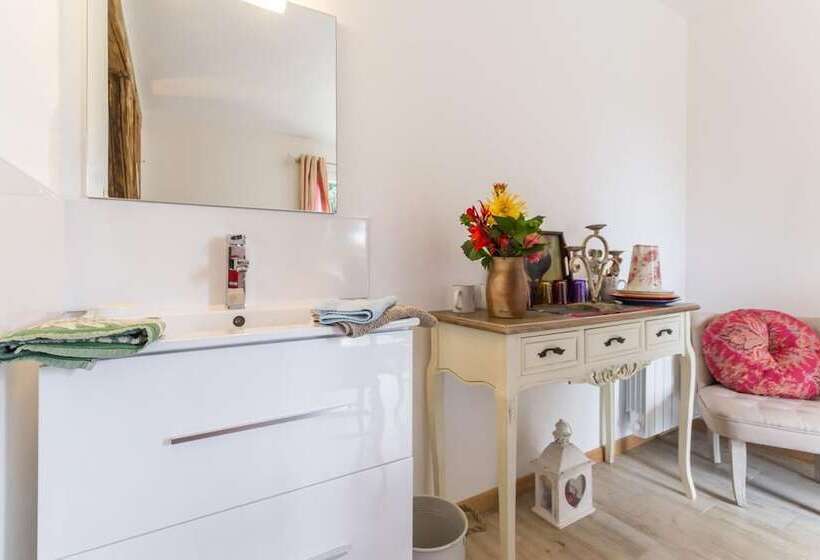 ベッドアンドブレックファースト Le Relais De Vérone Chambre D Hôtes