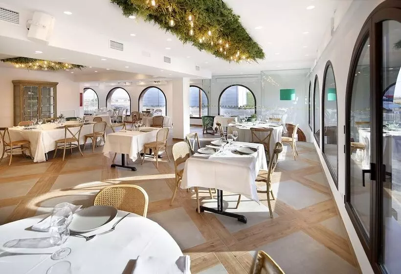 簡易ホテル El Cobertizo