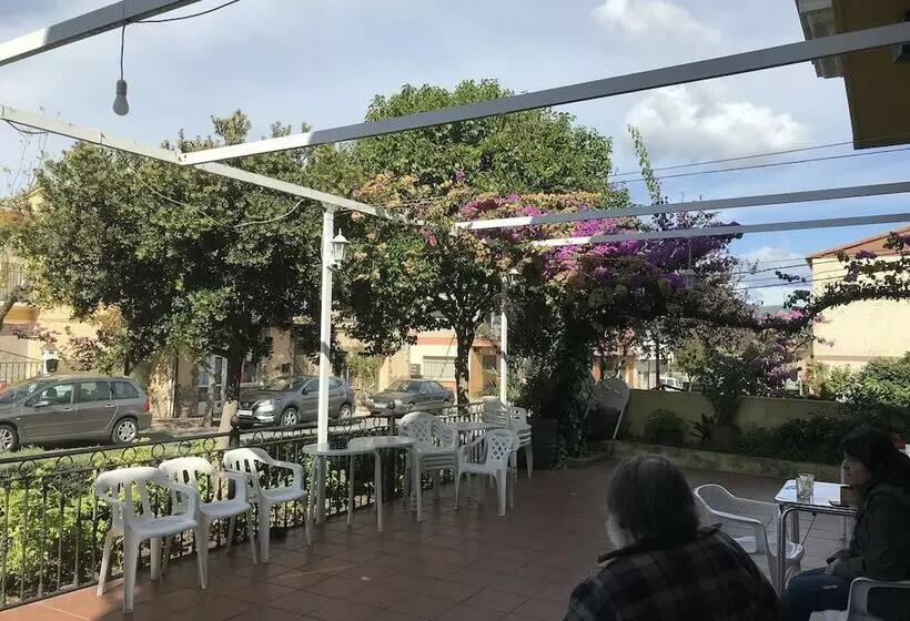 Hotel Cuatro Vientos