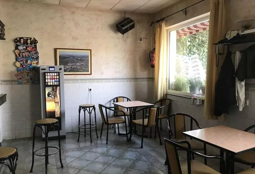 Hotel Cuatro Vientos