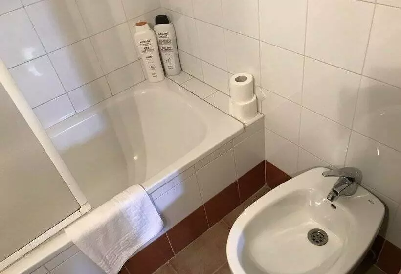 Hotel Cuatro Vientos