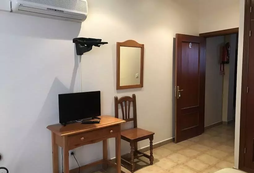 Hotel Cuatro Vientos