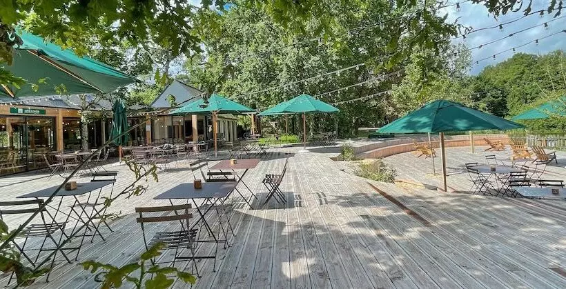 ホテル Village Huttopia Lac De Rillé