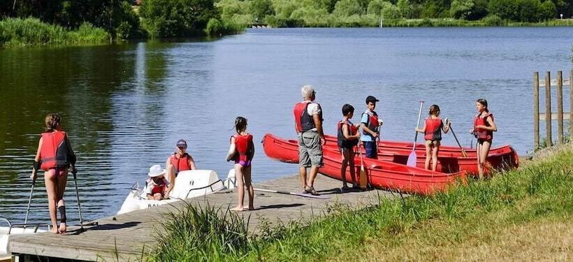 酒店 Village Huttopia Lac De Rillé