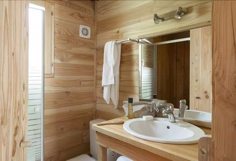 ホテル Village Huttopia Lac De Rillé