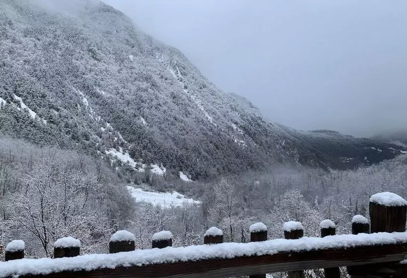 Les Ecrins De Belvedere