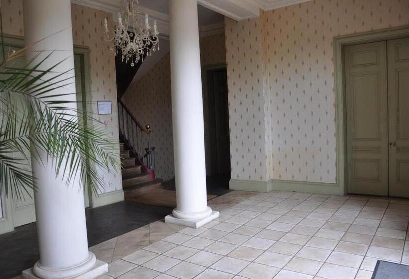 Пансион Château De La Croix Bizet