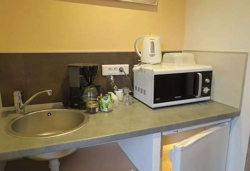 ペンション Les Collinades De Chalons