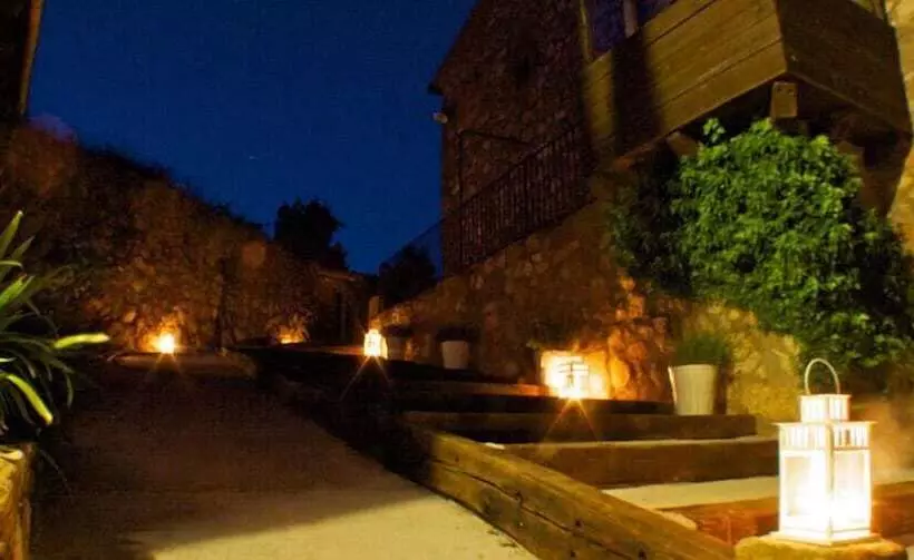 Puig Arnau Pubilló Poble Rural