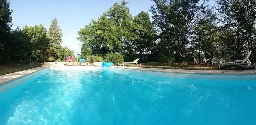 Villa Castel Maison Table D Hôtes & Jardin Refuge De Biodiversité