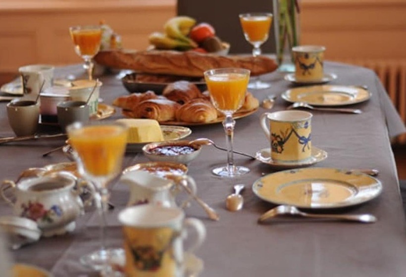 Villa Castel Maison Table D Hôtes & Jardin Refuge De Biodiversité