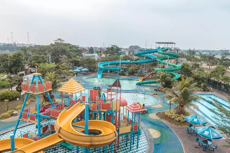 Retkeilymaja Spazie At Green Lake View Cimanggis