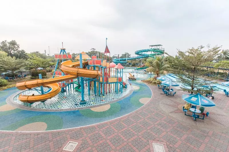Retkeilymaja Spazie At Green Lake View Cimanggis