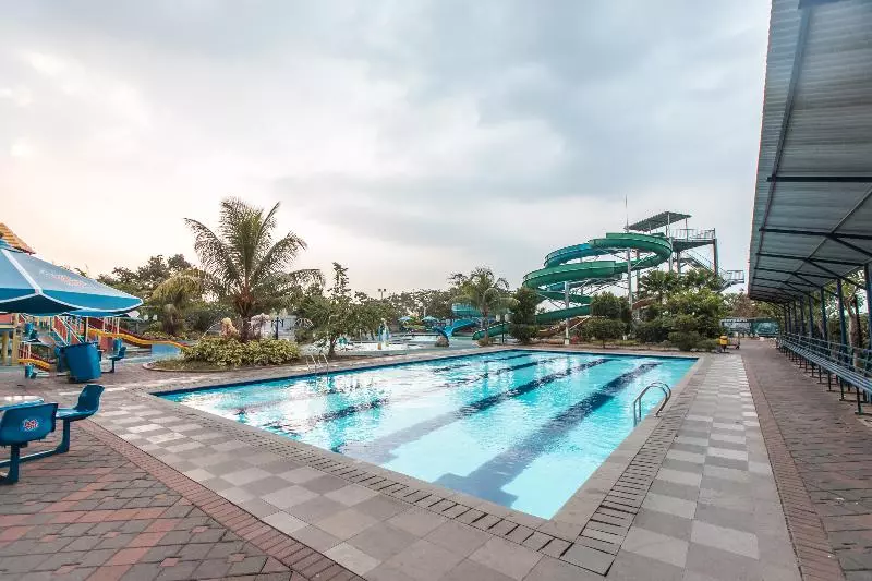Retkeilymaja Spazie At Green Lake View Cimanggis