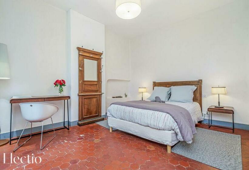 住宿加早餐  Parenthèse En Luberon