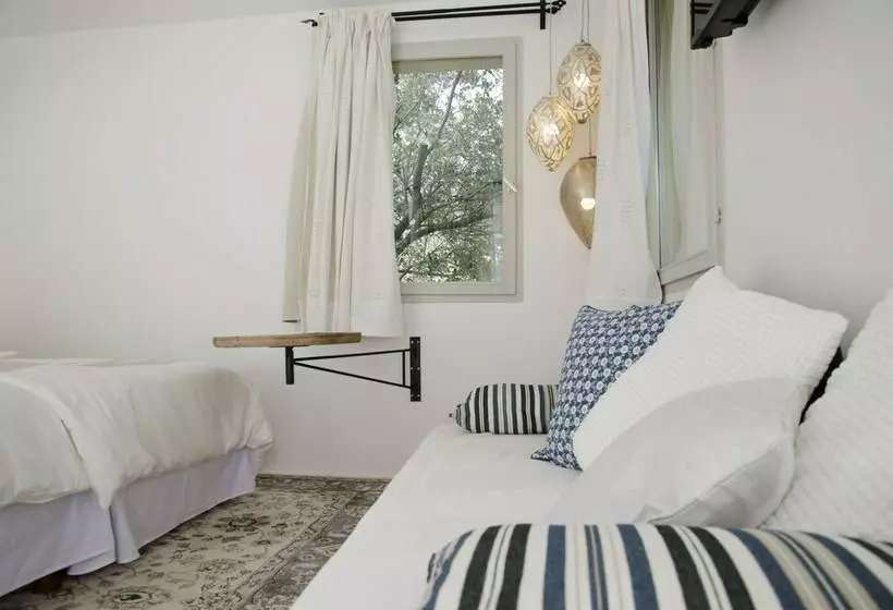 ベッドアンドブレックファースト L’éléphant De Vaugines