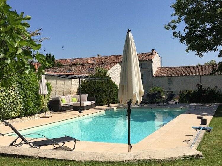 مبيت وإفطار Les Armateurs