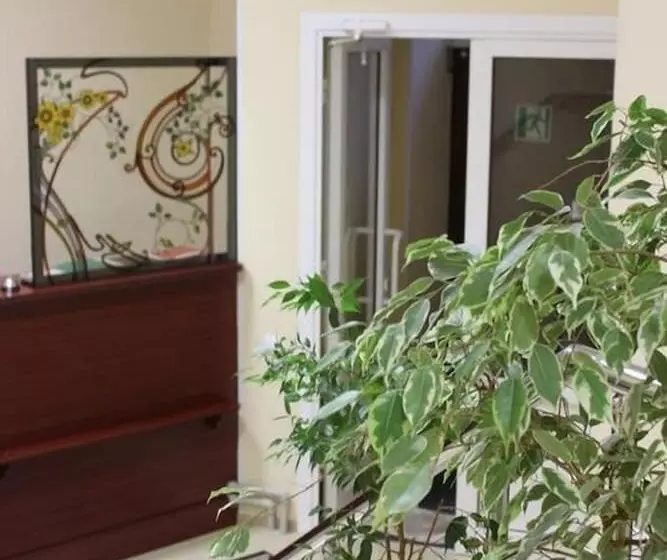 مسافرخانه Na Vvedenskoy