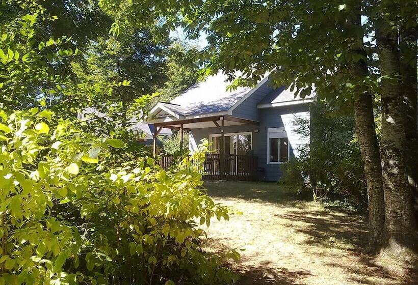 فندق Camping Le Parc De Vaux