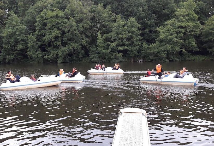 فندق Camping Le Parc De Vaux