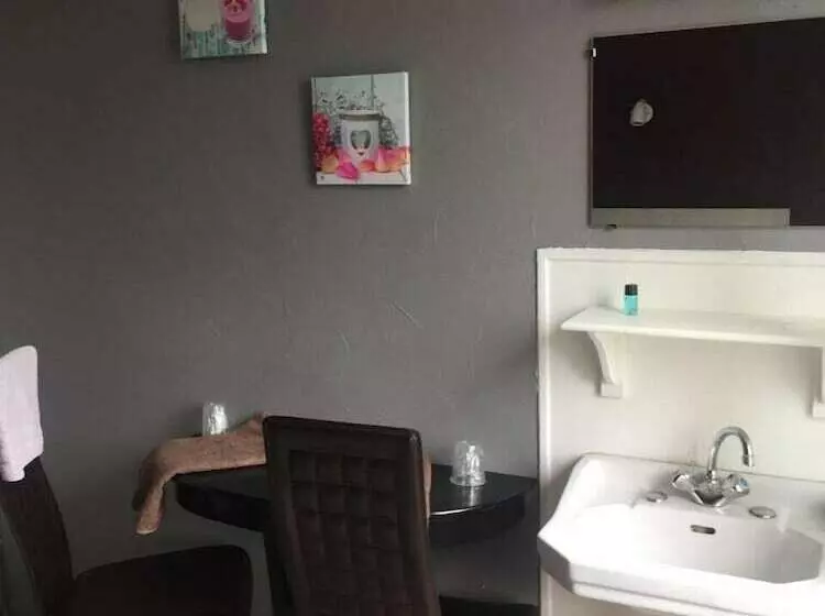 Hotelli Hôtel Le Saint Georges