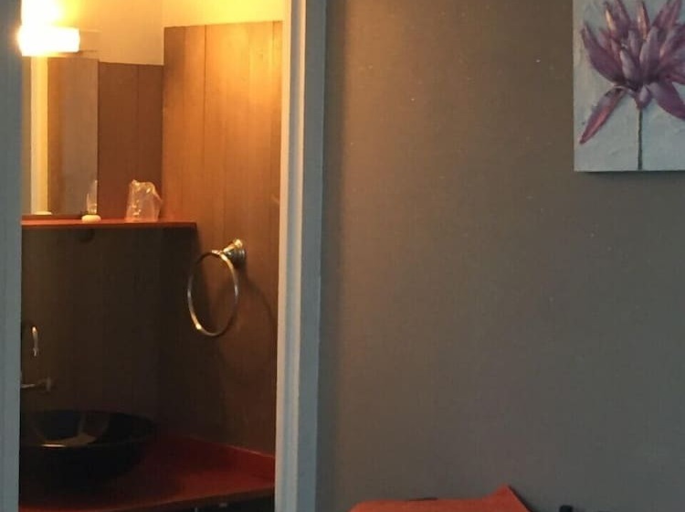 Отель Hôtel Le Saint Georges