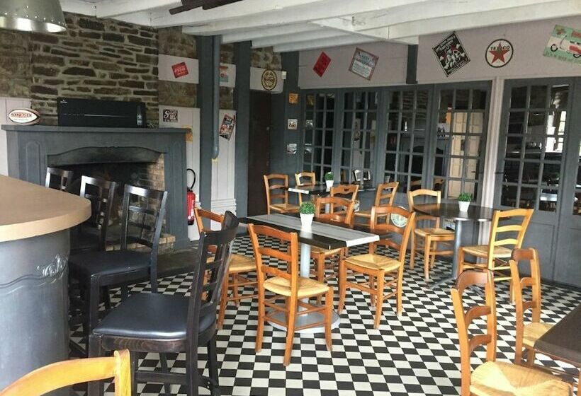 Отель Hôtel Le Saint Georges