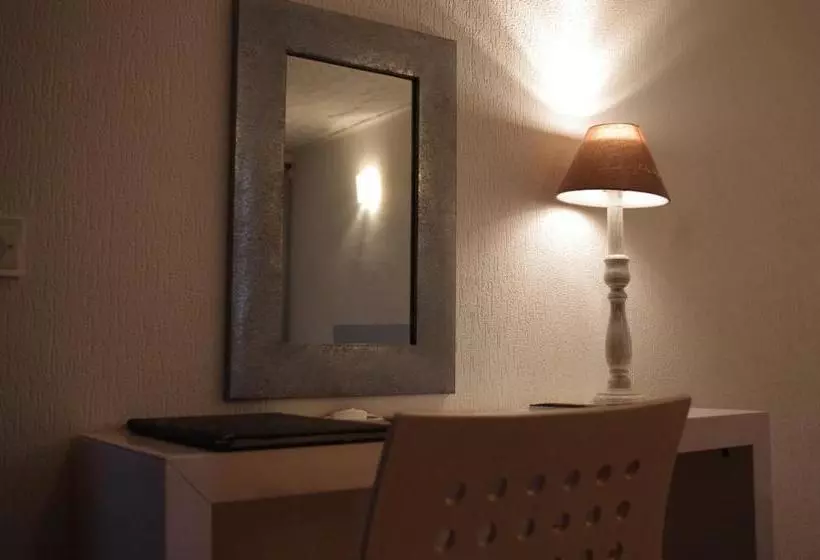 ホテル Lou Cigaloun