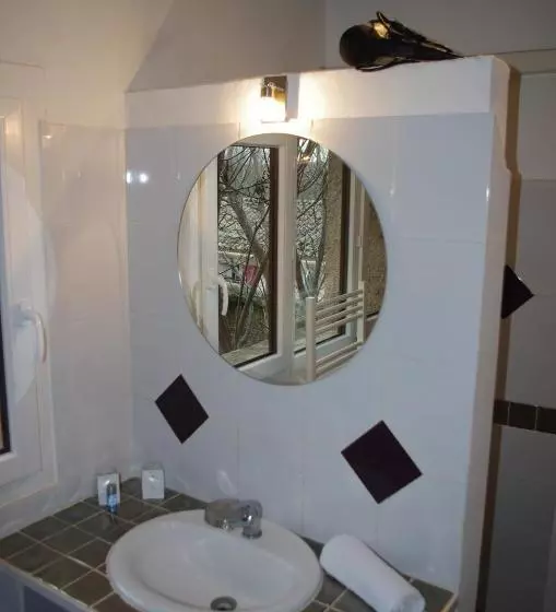 ホテル Lou Cigaloun